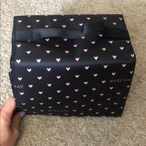 Roll up travel makeup bag